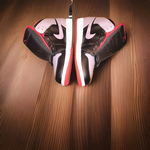Jordan Air Jordan 1 Mid Bred Shadow Black Cement Grey Red DQ8426-006 main image 7